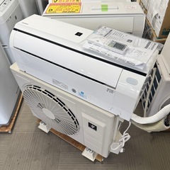 【超美品‼️】シャープ 2022年製 ~23畳用エアコン フィルター自動お掃除 プラズマクラスター25000搭載 スマホ遠隔操作 200V/5.6kwの画像