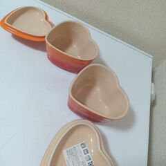 未使用2個セットLE CREUSET プチラムカンダムールセットハート型オレンジの画像
