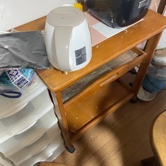 キッチン収納、炊飯器、ケトル