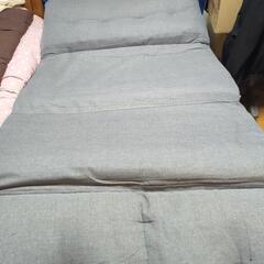 ソファベッドの画像