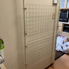 突っ張り棚 つっぱり棒 棚 伸縮棚 の画像