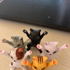 ペンたて　ねこの置物　アクセかけの画像