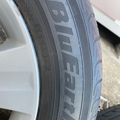 フィット純正タイヤホィールセットの画像