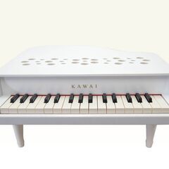 更に値下げしました【アウトレット】ミニピアノ P-32　1162（ホワイト）の画像