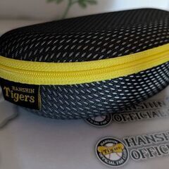 3000円　阪神タイガースオフィシャルファンクラブサングラスの画像