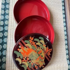 お寿司入れの画像