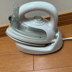 無印良品　コードレスアイロン