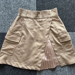 スカートパンツ