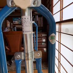 幼児用鉄棒の画像