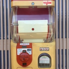 動作品 ガチャガチャ本体 100円200円併用 YUJIN ユージン スリムボーイ 鍵付き カプセル販売機 ガチャマシン　の画像