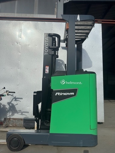 （茨城県）TOYOTA トヨタ　バッテリーリフト　電動リフト　フォークリフト