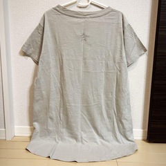 (Ample)ヤマダヤ　星のデザインTシャツ／カットソー 夏　レディースの画像