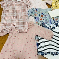 60 70サイズ長袖　半袖の画像