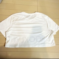 SHEIN クロップドTシャツ Mサイズ ホワイト カットソー 半袖の画像