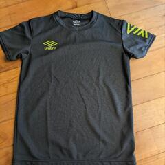 umbro　150　Tシャツ