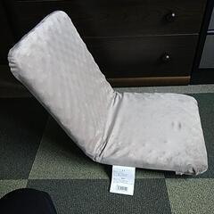 座椅子　リクライニング調節可能の画像