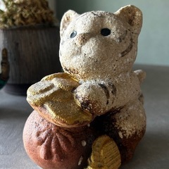 信楽焼置物　かわいい　虎　寅　金運の画像