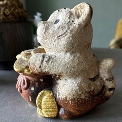 信楽焼置物　かわいい　虎　寅　金運の画像
