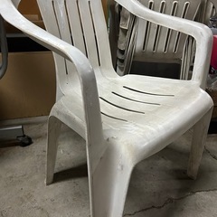 屋外用チェアーの画像