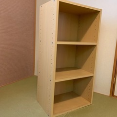 3段ボックスの画像