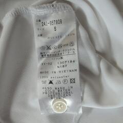 レディースゴルフウェアの画像