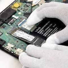 旧HDDやSSDのクローンを新しいハードに移植し組み立てます。の画像
