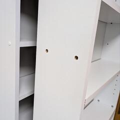 美品　奥行浅めのホワイト本棚×2つの画像