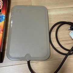 赤外線ヒーターMサイズとおしっこプレートの画像
