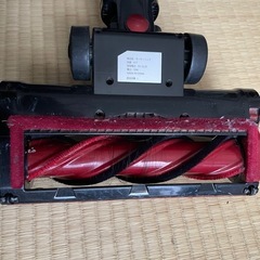 ジャンク品　スティック掃除機 サイクロン掃除機　K17の画像