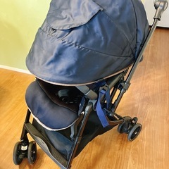 コンビ ベビーカー スゴカル compactの画像