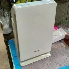 0429-189 Panasonic　空気清浄機