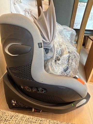 【ほぼ新品】cybex チャイルド　シローナ（新生児から4歳)