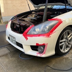 車　ヘッドライト黄ばみ取り　透明化作業
の画像
