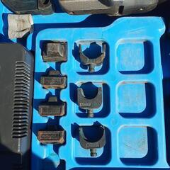 泉精器　充電圧着工具の画像