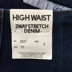 レディース　デニムパンツ
の画像