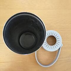ペットボトル保冷缶の画像
