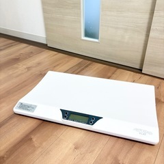【値下げ】赤ちゃん用体重計の画像
