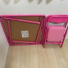 ミニーマウス　テーブルセットの画像