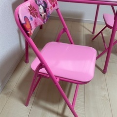 ミニーマウス　テーブルセットの画像