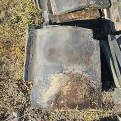 古い瓦40枚で500円　古民家再生プロジェクトの画像