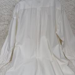 無印良品オフホワイト長袖シャツの画像