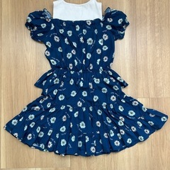 ※値下げしました※【JENNI love】肩出しＴシャツ&スカートセットの画像