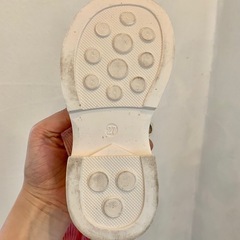 子供用の白い靴【17.5-18cm】の画像