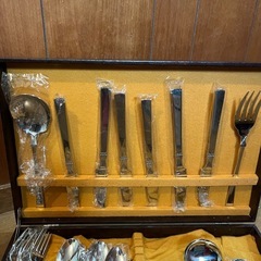 カトラリーセット　食器　スプーン　フォーク　ナイフの画像