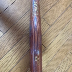ローリングス木製バットの画像