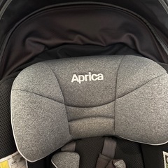 アップリカ　チャイルドシート　クルリラの画像