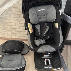 アップリカ　チャイルドシート　クルリラの画像