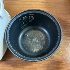 タイガー魔法瓶(TIGER) 炊飯器 3合の画像