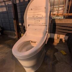 ウォシュレット付トイレの画像