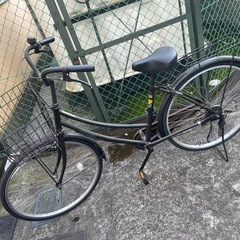 大人用自転車　　後輪パンクしてます。